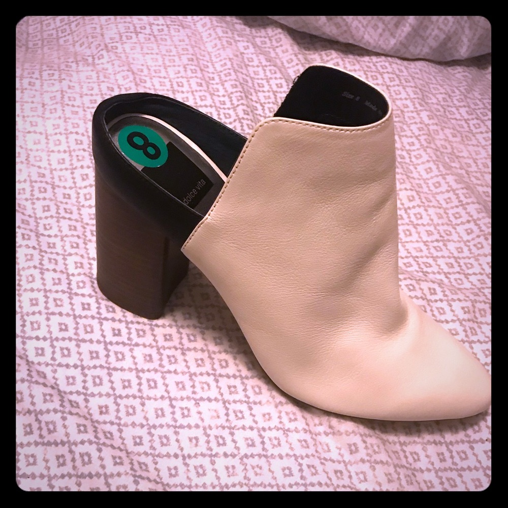 Chunky retro heels